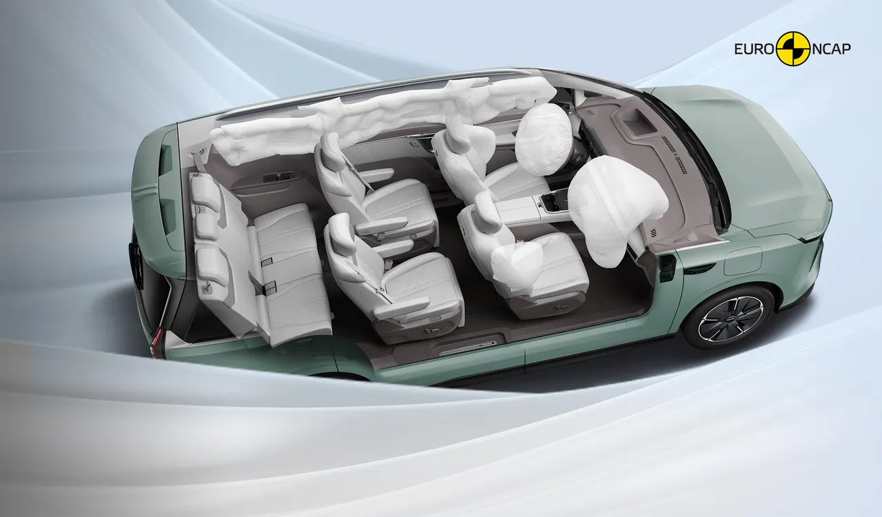 MAXUS MIFA 7